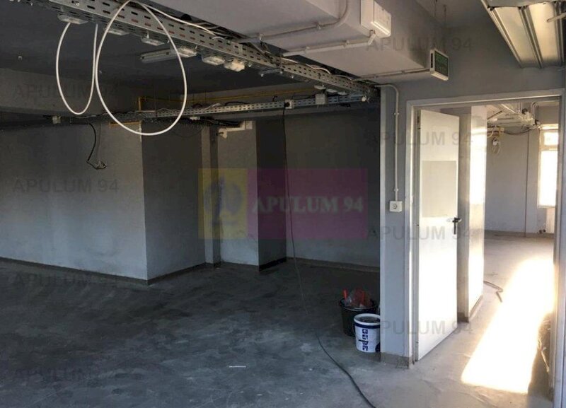 Spatiu comercial 98mp OPEN SPACE zona Metrou Leonida